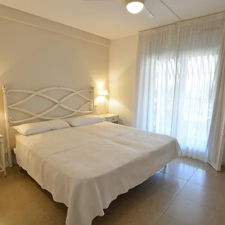 Saval Malta Capri *